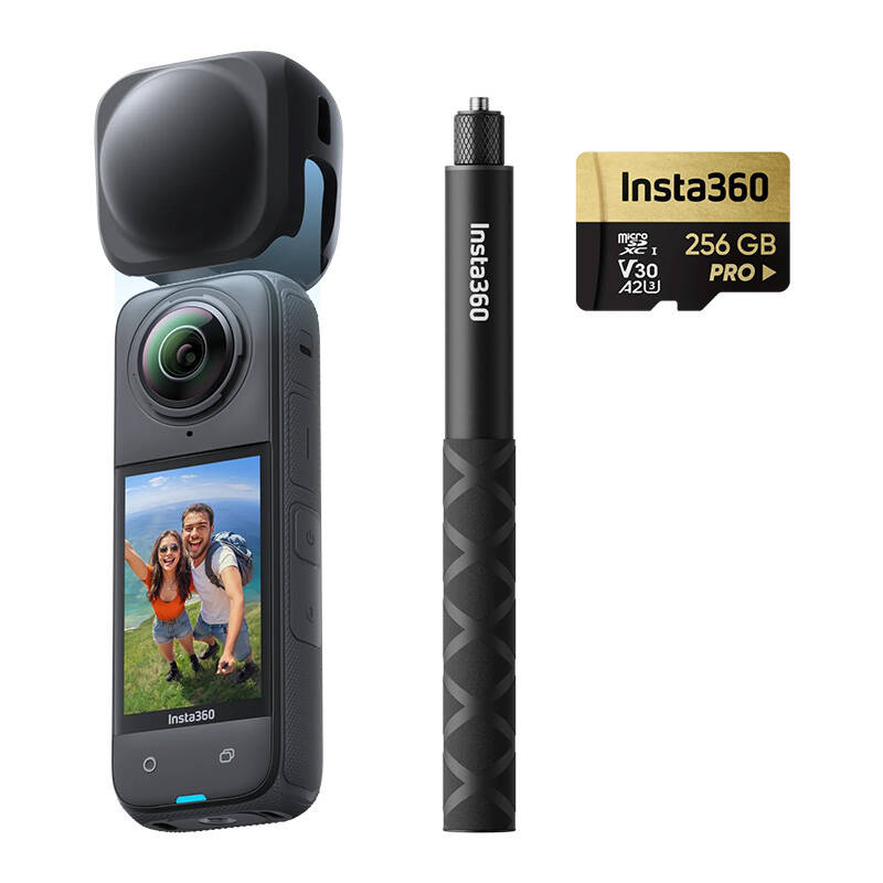 Kamera Insta360 X4