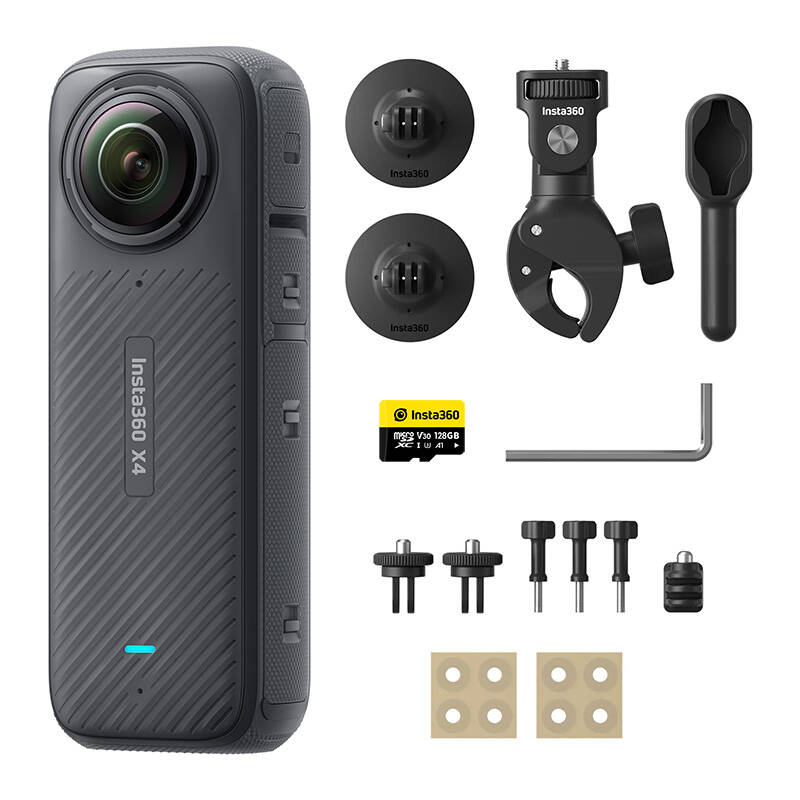 Kamera Insta360 X4