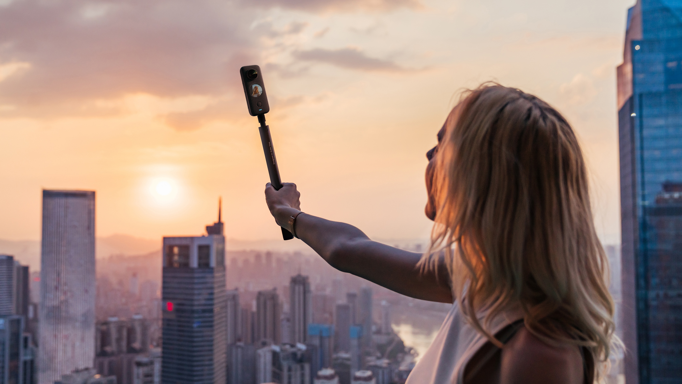 Buy the Insta360 114cm Invisible Selfie Stick - Automatically Removed from  360 ( 114cm Invisible Selfie Stick ) online 